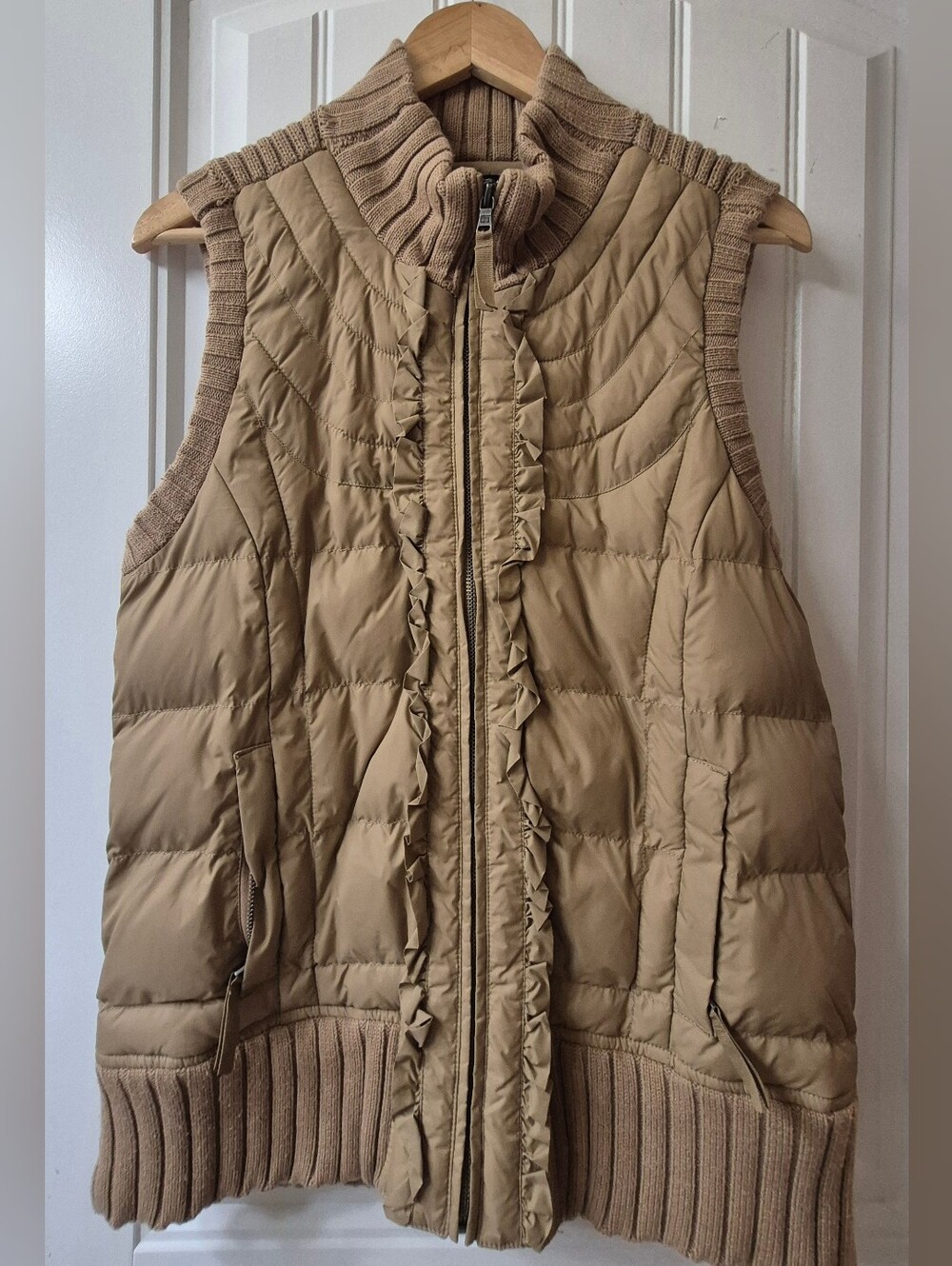 Womens Vintage Y2K Tommy Hilfiger Tan Quilted Puffer Vest Size XL